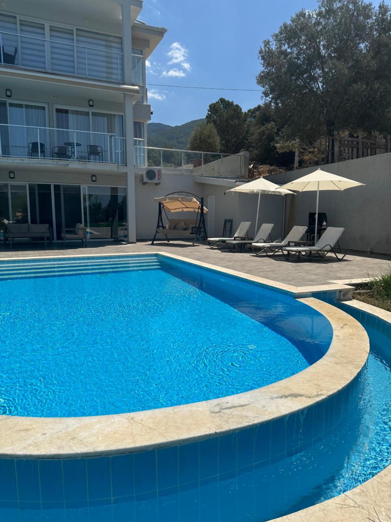 Vacation Home With Private Pool, Fethiye, Oludeniz Cedit エクステリア 写真