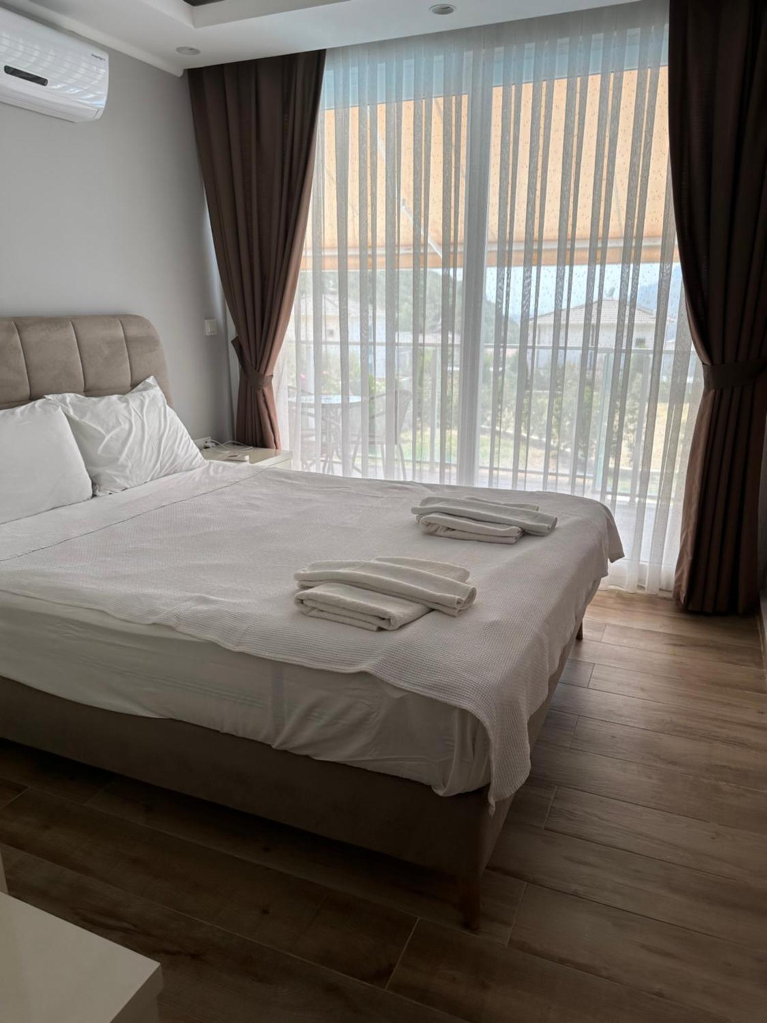 Vacation Home With Private Pool, Fethiye, Oludeniz Cedit エクステリア 写真