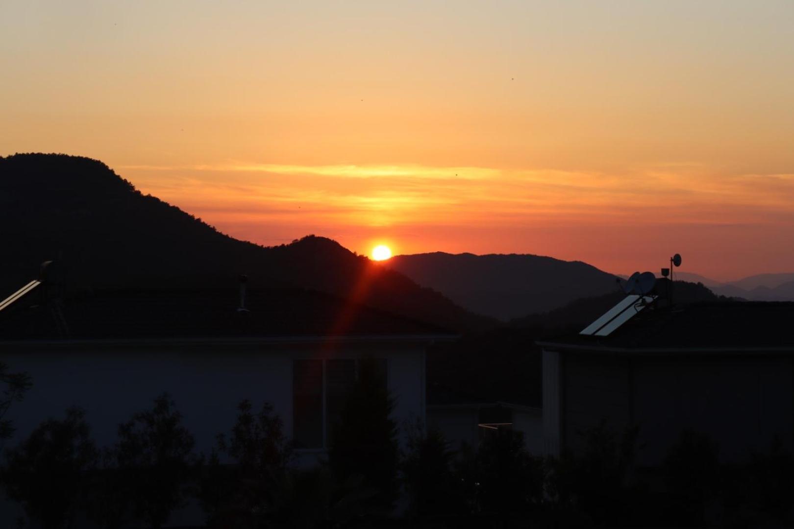 Vacation Home With Private Pool, Fethiye, Oludeniz Cedit エクステリア 写真